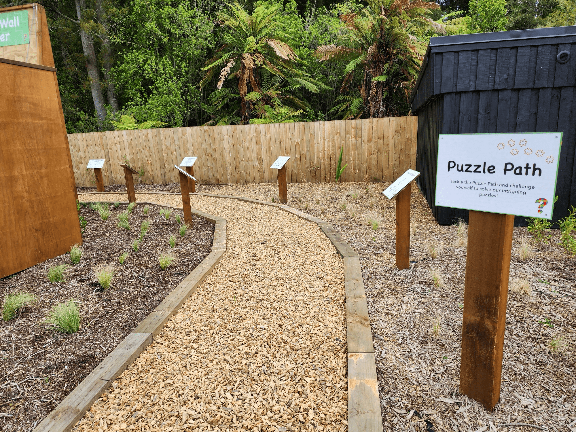 Colour Maze Rotorua - Wonderworld Rotorua
